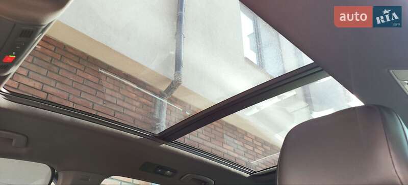 Внедорожник / Кроссовер Volkswagen Tiguan 2017 в Ровно