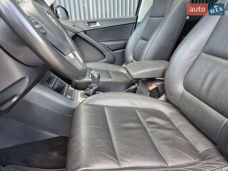 Внедорожник / Кроссовер Volkswagen Tiguan 2017 в Черкассах