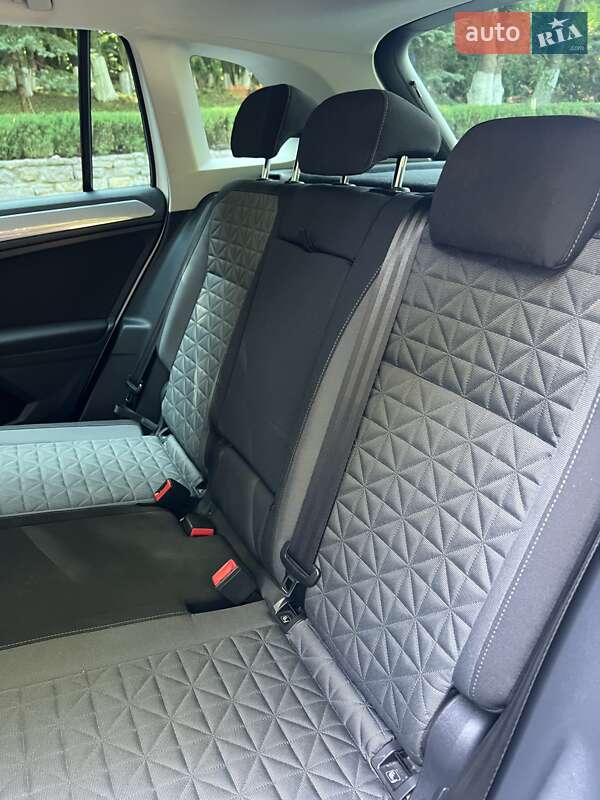 Внедорожник / Кроссовер Volkswagen Tiguan 2021 в Тернополе