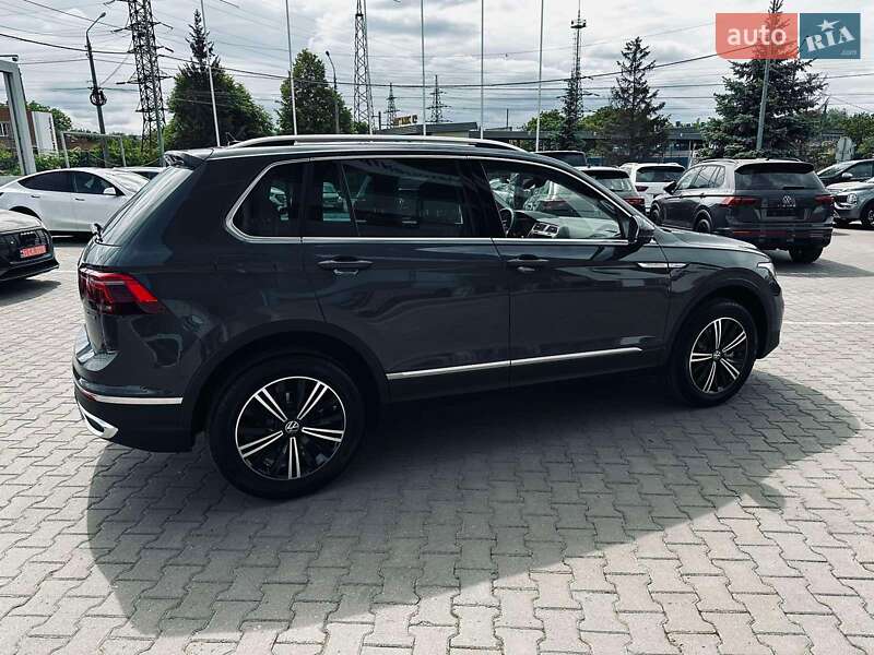 Внедорожник / Кроссовер Volkswagen Tiguan 2024 в Харькове