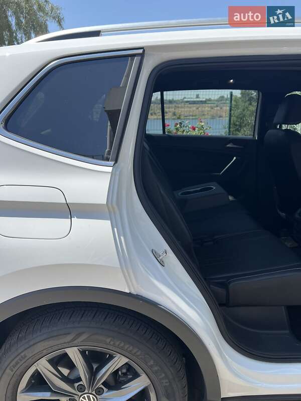 Внедорожник / Кроссовер Volkswagen Tiguan 2022 в Одессе фото 5 Внедорожник / Кроссовер Volkswagen Tiguan 2022 в Одессе