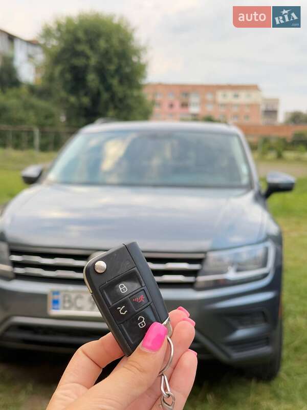 Внедорожник / Кроссовер Volkswagen Tiguan 2018 в Ковеле