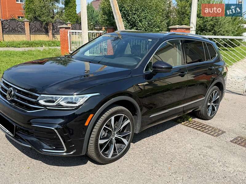 Внедорожник / Кроссовер Volkswagen Tiguan 2022 в Ровно