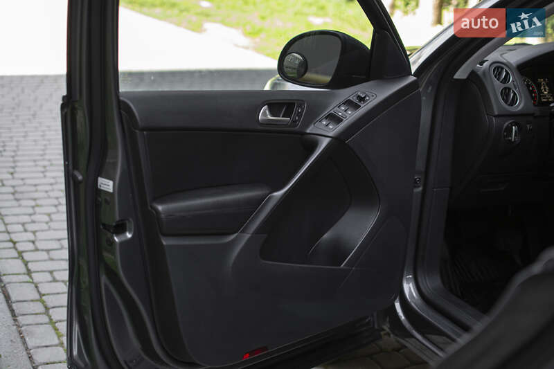 Позашляховик / Кросовер Volkswagen Tiguan 2014 в Львові