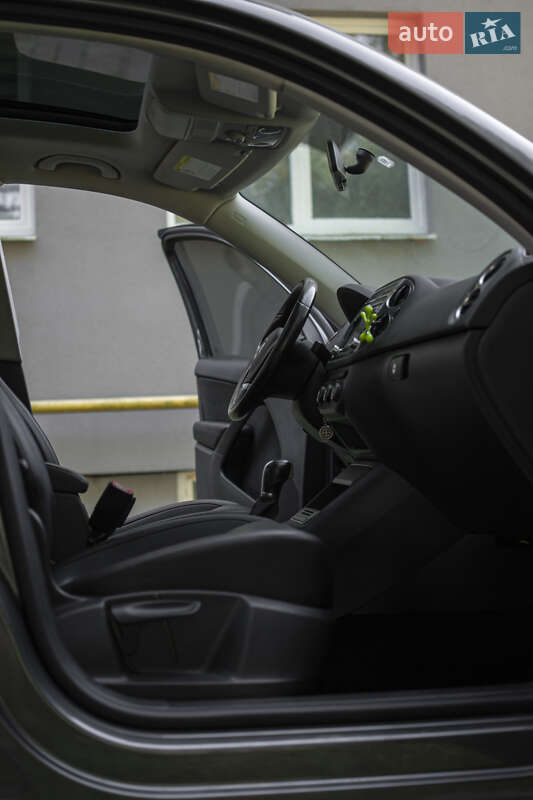 Позашляховик / Кросовер Volkswagen Tiguan 2014 в Львові
