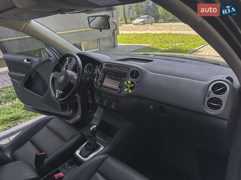Позашляховик / Кросовер Volkswagen Tiguan 2014 в Львові
