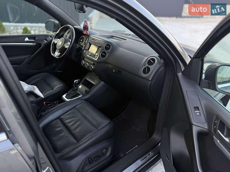 Внедорожник / Кроссовер Volkswagen Tiguan 2015 в Тернополе