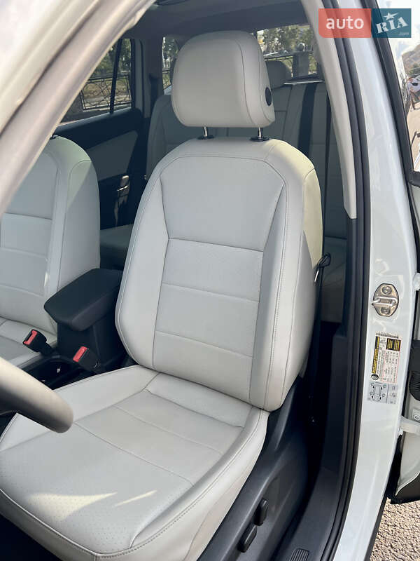 Внедорожник / Кроссовер Volkswagen Tiguan 2020 в Харькове