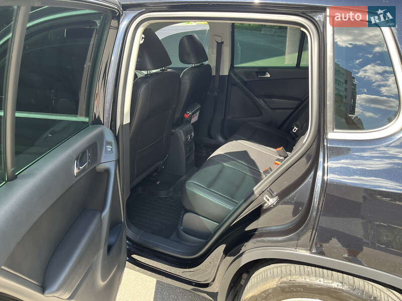 Внедорожник / Кроссовер Volkswagen Tiguan 2012 в Харькове фото 8 Внедорожник / Кроссовер Volkswagen Tiguan 2012 в Харькове