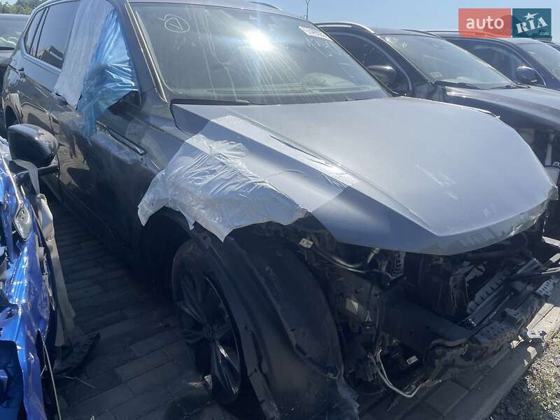 Внедорожник / Кроссовер Volkswagen Tiguan 2023 в Львове