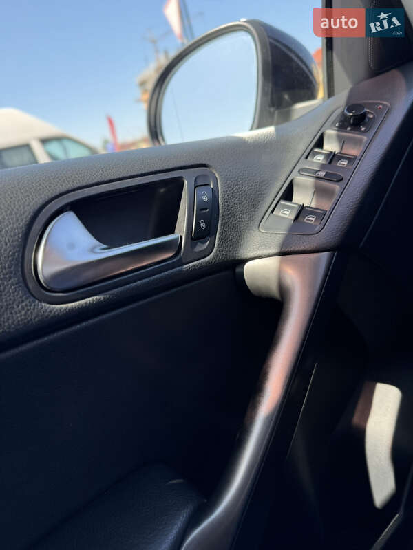 Внедорожник / Кроссовер Volkswagen Tiguan 2008 в Киеве