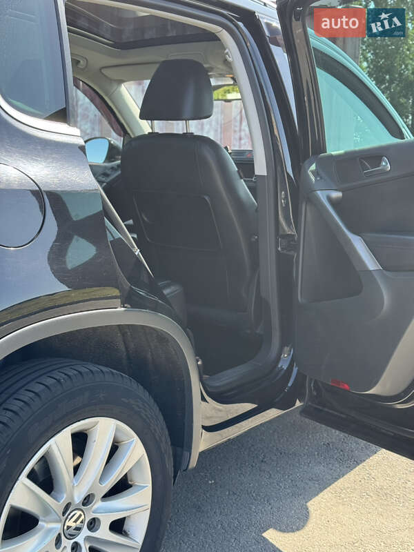 Внедорожник / Кроссовер Volkswagen Tiguan 2008 в Киеве