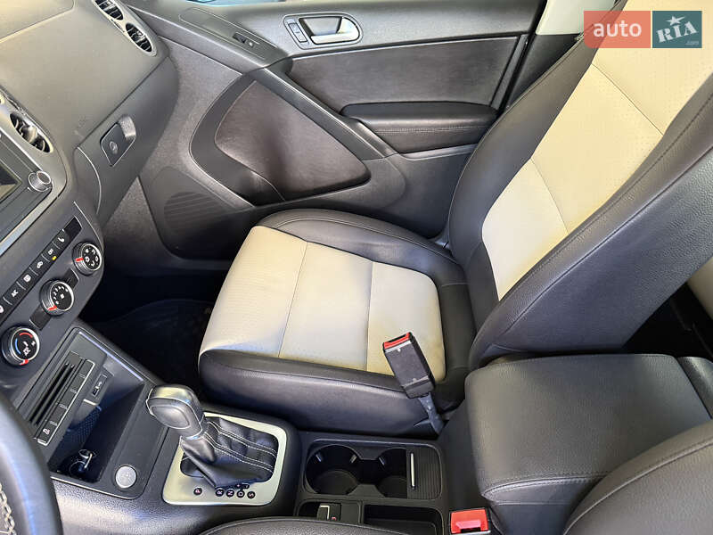 Внедорожник / Кроссовер Volkswagen Tiguan 2017 в Полтаве