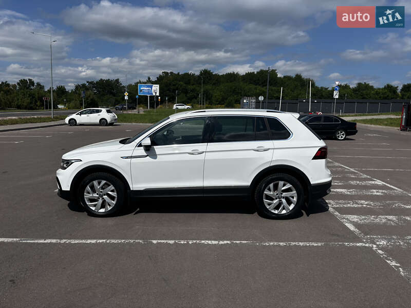 Внедорожник / Кроссовер Volkswagen Tiguan 2021 в Ровно