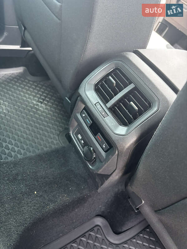 Внедорожник / Кроссовер Volkswagen Tiguan 2021 в Ровно