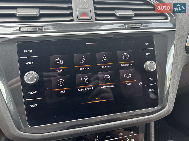 Внедорожник / Кроссовер Volkswagen Tiguan 2021 в Ровно