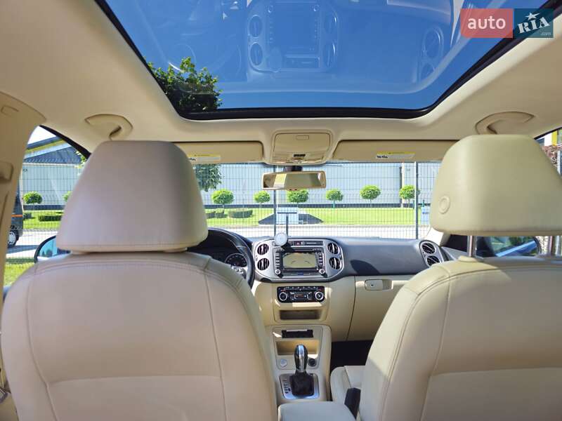 Внедорожник / Кроссовер Volkswagen Tiguan 2011 в Бродах