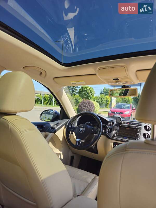 Внедорожник / Кроссовер Volkswagen Tiguan 2011 в Бродах