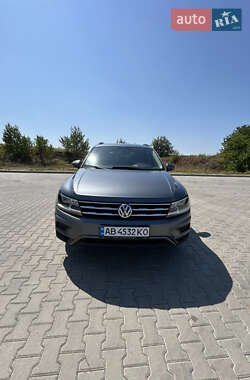 Внедорожник / Кроссовер Volkswagen Tiguan 2021 в Умани