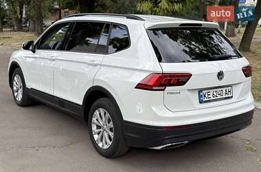 Внедорожник / Кроссовер Volkswagen Tiguan 2018 в Каменском