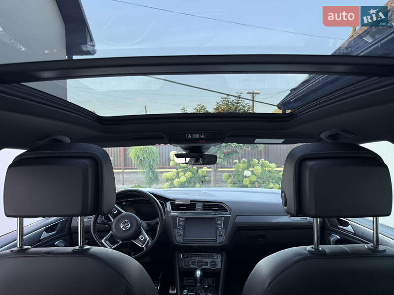 Внедорожник / Кроссовер Volkswagen Tiguan 2016 в Ратным