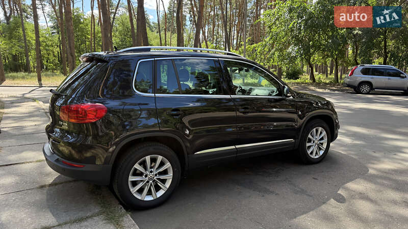 Внедорожник / Кроссовер Volkswagen Tiguan 2013 в Черкассах