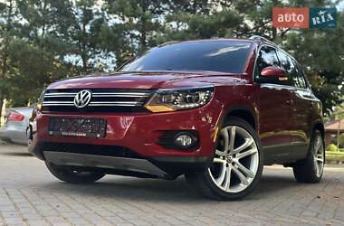 Внедорожник / Кроссовер Volkswagen Tiguan 2016 в Дрогобыче