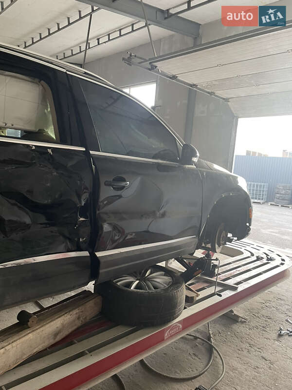 Внедорожник / Кроссовер Volkswagen Tiguan 2012 в Львове фото 5 Внедорожник / Кроссовер Volkswagen Tiguan 2012 в Львове