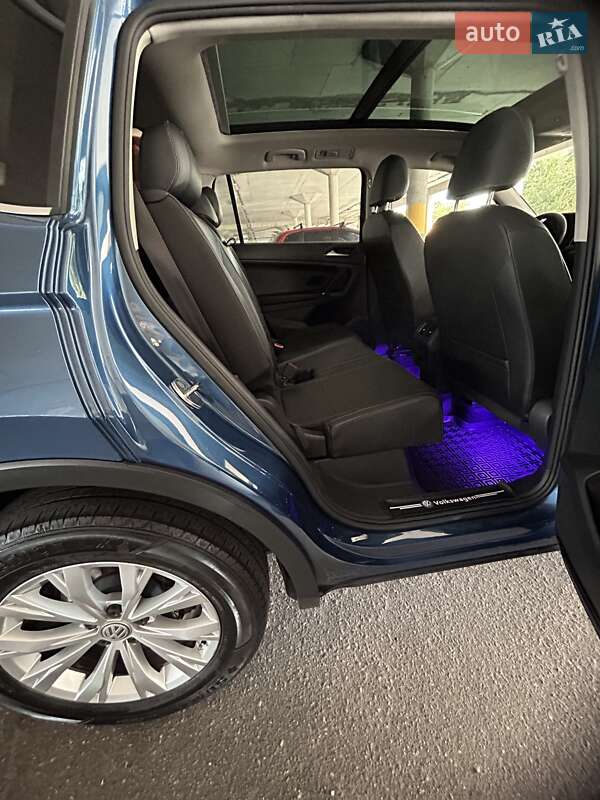 Внедорожник / Кроссовер Volkswagen Tiguan 2017 в Харькове фото 12 Внедорожник / Кроссовер Volkswagen Tiguan 2017 в Харькове