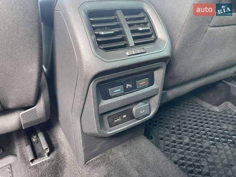 Внедорожник / Кроссовер Volkswagen Tiguan 2019 в Шепетовке фото 20 Внедорожник / Кроссовер Volkswagen Tiguan 2019 в Шепетовке