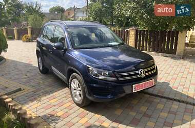 Внедорожник / Кроссовер Volkswagen Tiguan 2016 в Дрогобыче