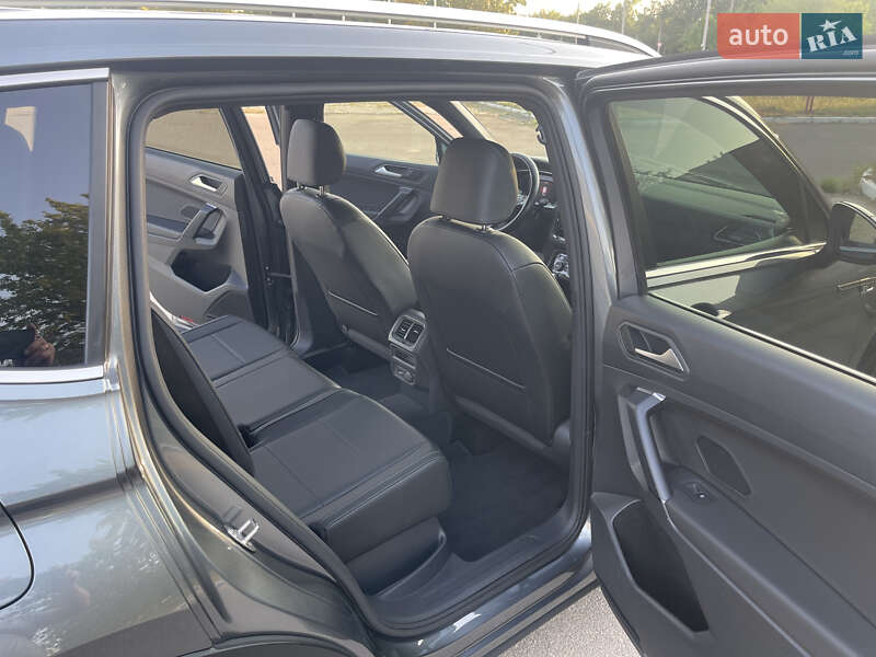 Внедорожник / Кроссовер Volkswagen Tiguan 2018 в Днепре