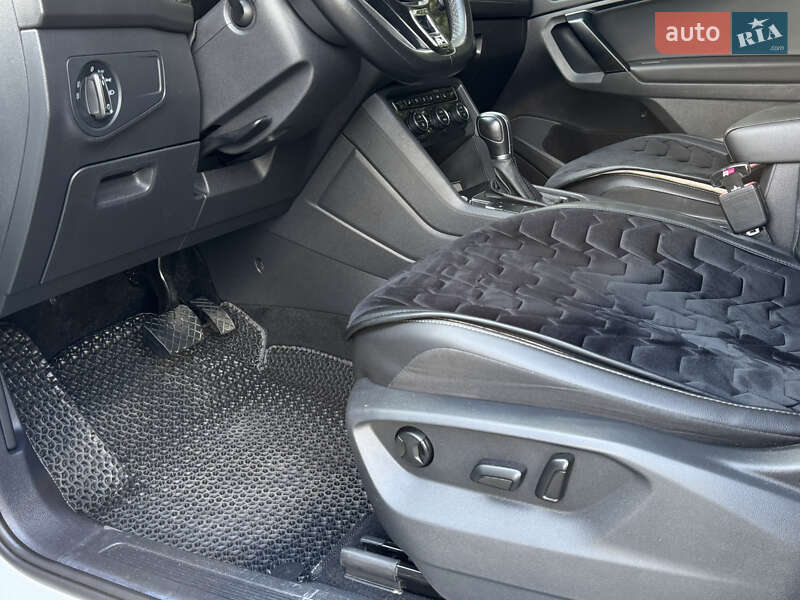 Внедорожник / Кроссовер Volkswagen Tiguan 2018 в Полтаве