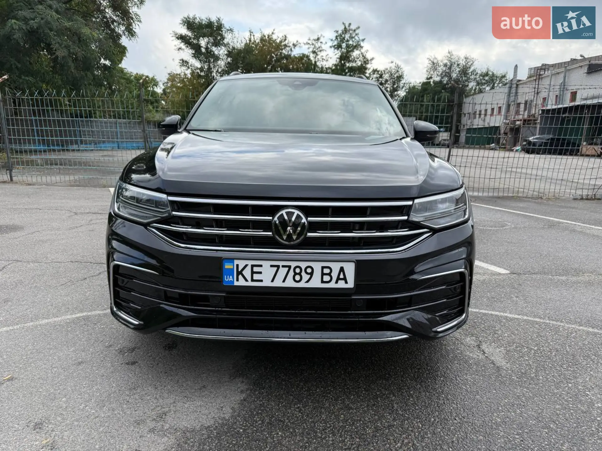 2021 Volkswagen Tiguan - мініатюра 17