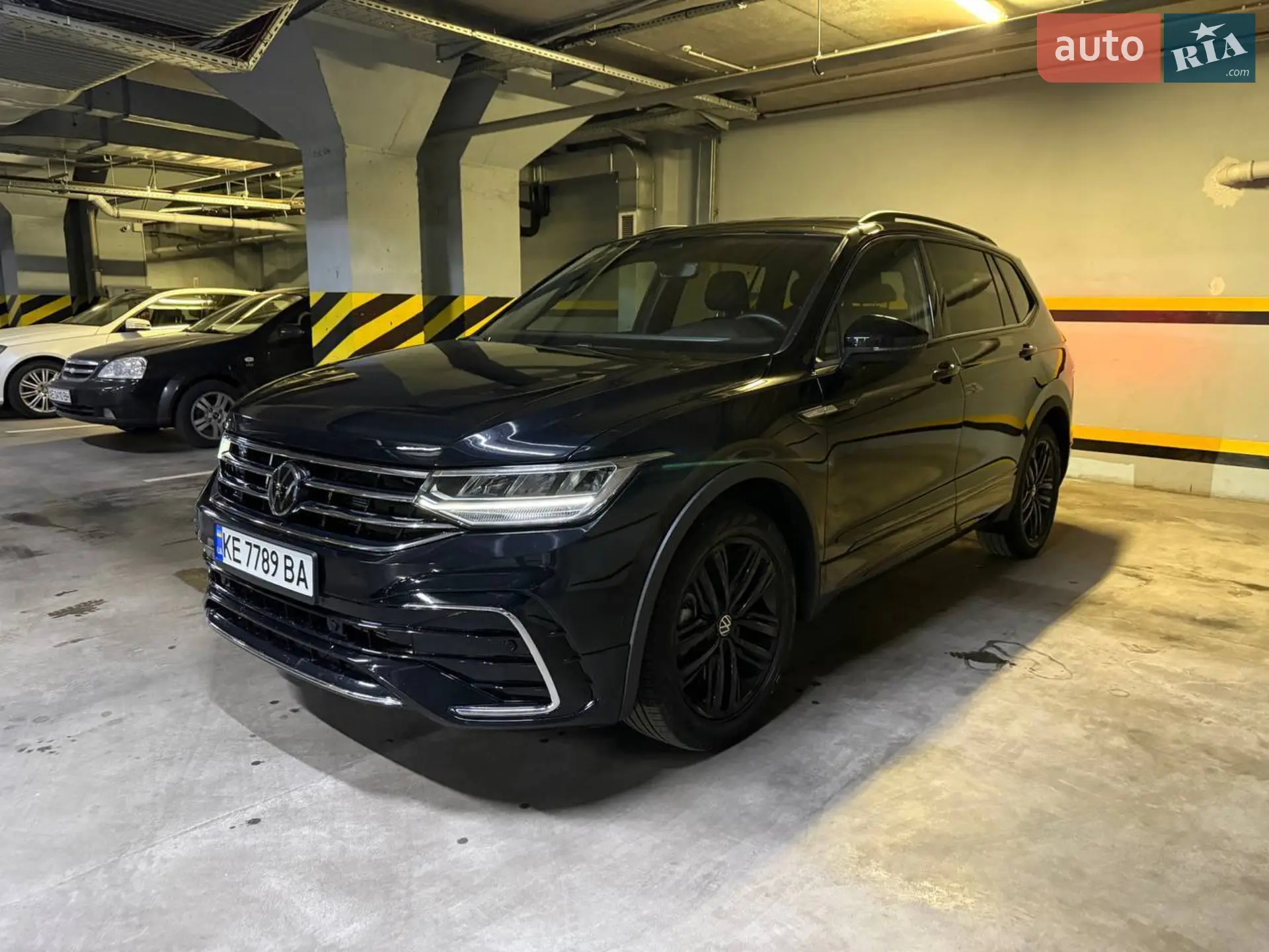 2021 Volkswagen Tiguan - мініатюра 41
