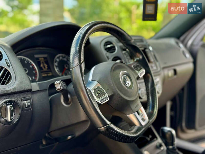 Внедорожник / Кроссовер Volkswagen Tiguan 2014 в Самборе