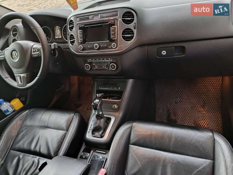 Внедорожник / Кроссовер Volkswagen Tiguan 2012 в Гадяче фото 5 Внедорожник / Кроссовер Volkswagen Tiguan 2012 в Гадяче