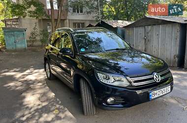 Внедорожник / Кроссовер Volkswagen Tiguan 2012 в Одессе