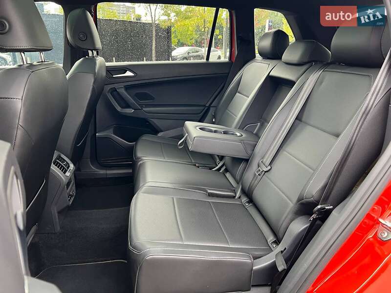 Внедорожник / Кроссовер Volkswagen Tiguan 2018 в Киеве