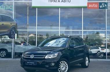 Внедорожник / Кроссовер Volkswagen Tiguan 2012 в Киеве