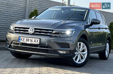 Позашляховик / Кросовер Volkswagen Tiguan 2018 в Дніпрі