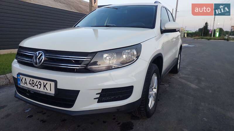 Внедорожник / Кроссовер Volkswagen Tiguan 2016 в Белой Церкви