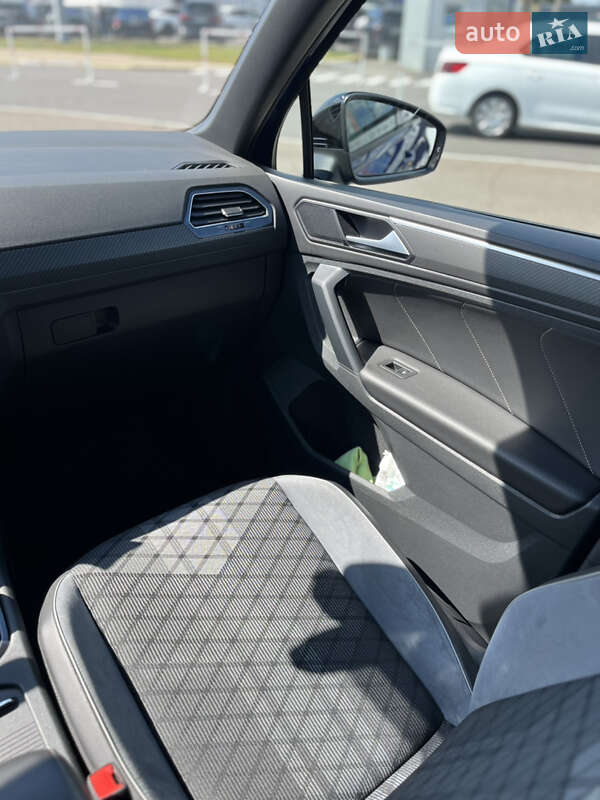 Позашляховик / Кросовер Volkswagen Tiguan 2022 в Києві фото 4 Позашляховик / Кросовер Volkswagen Tiguan 2022 в Києві