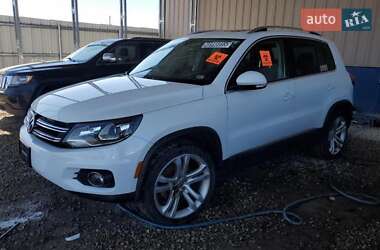 Внедорожник / Кроссовер Volkswagen Tiguan 2016 в Львове