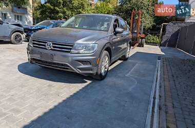 Внедорожник / Кроссовер Volkswagen Tiguan 2019 в Самборе