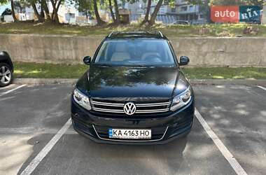 Внедорожник / Кроссовер Volkswagen Tiguan 2016 в Киеве