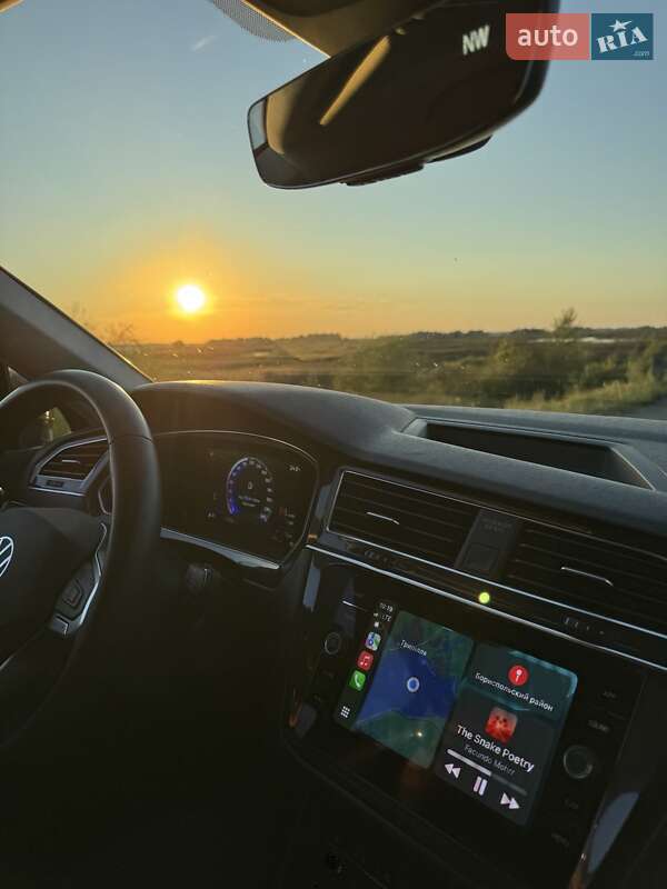 Внедорожник / Кроссовер Volkswagen Tiguan 2022 в Киеве