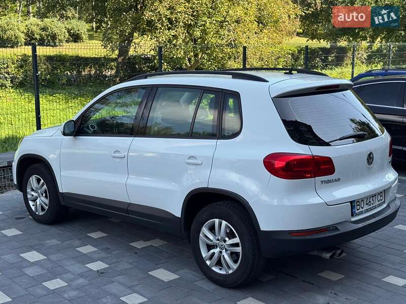 Внедорожник / Кроссовер Volkswagen Tiguan 2016 в Тернополе
