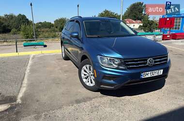 Позашляховик / Кросовер Volkswagen Tiguan 2018 в Ромнах