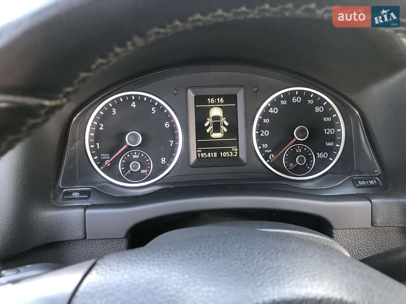 Позашляховик / Кросовер Volkswagen Tiguan 2010 в Коростені